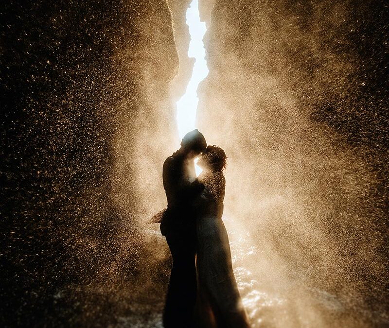Photographing A Wedding Couple Inside an Icelandic Waterfall – Image of the Week #454