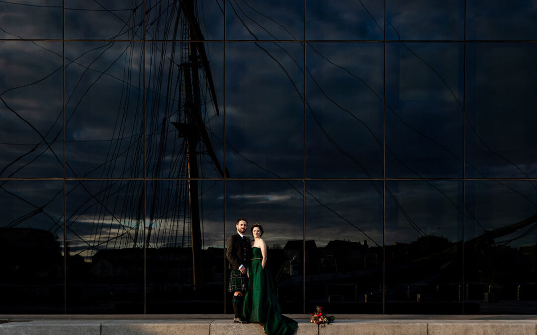 Using Modern Architecture In A Wedding Portrait