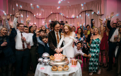 How To Produce A Creative Cake-Cutting Photo – Image of the Week #447