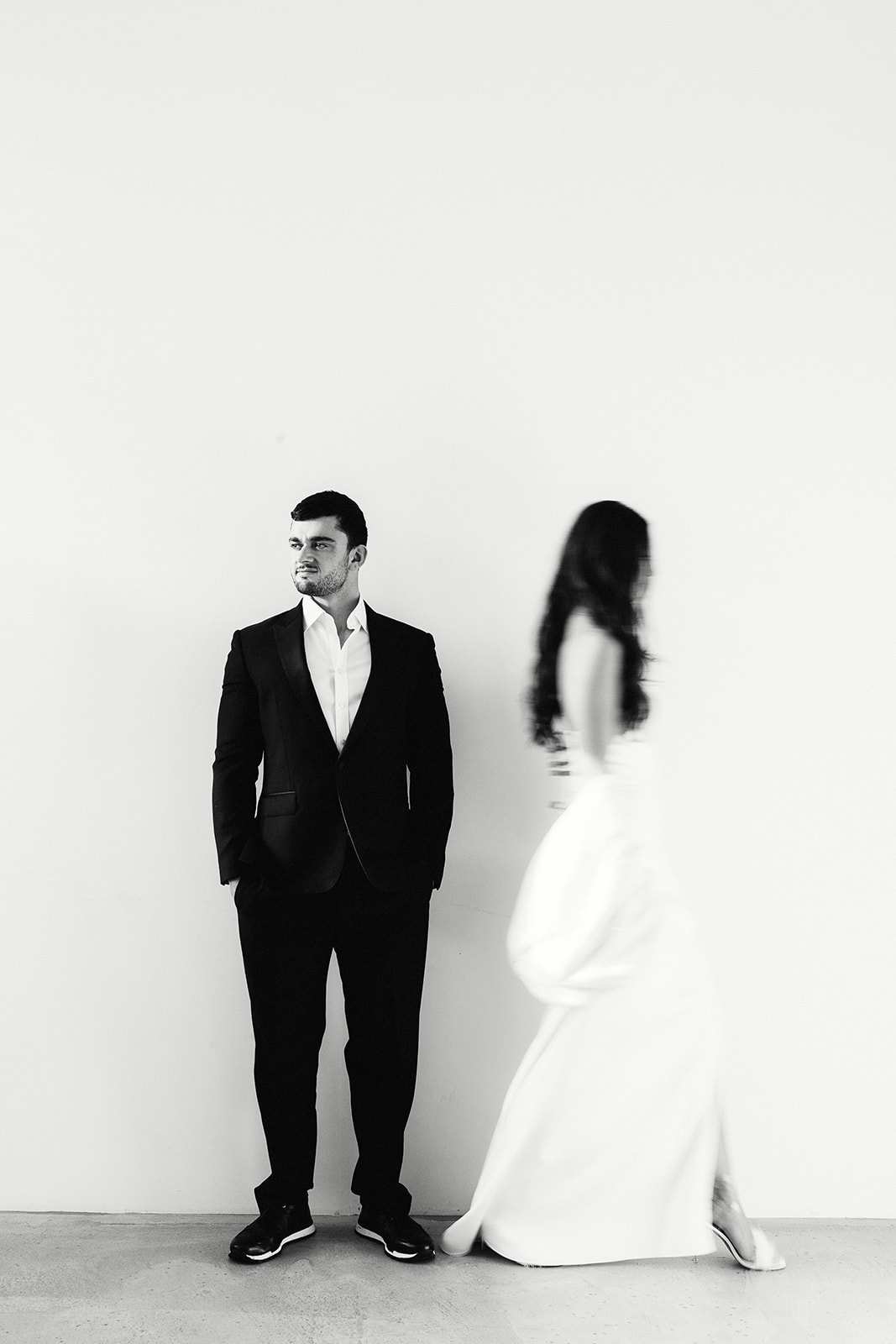 Photography contract. Wedding couple. 